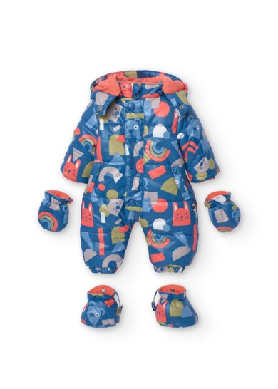 Boboli βρεφική φόρμα εξόδου unisex με πολύχρωμα σχέδια σε μπλε χρώμα  Boboli βρεφική φόρμα εξόδου unisex με πολύχρωμα σχέδια σε μπλε χρώμα