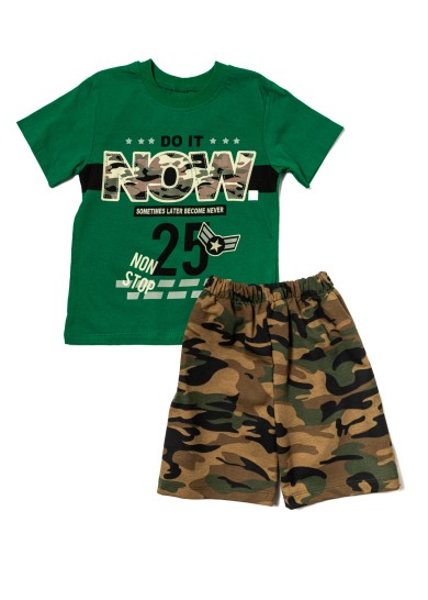 Παιδικό βαμβακερό σετ με κοντομάνικο μπλουζάκι και καλοκαιρινό σορτς military σε πράσινο χρώμα