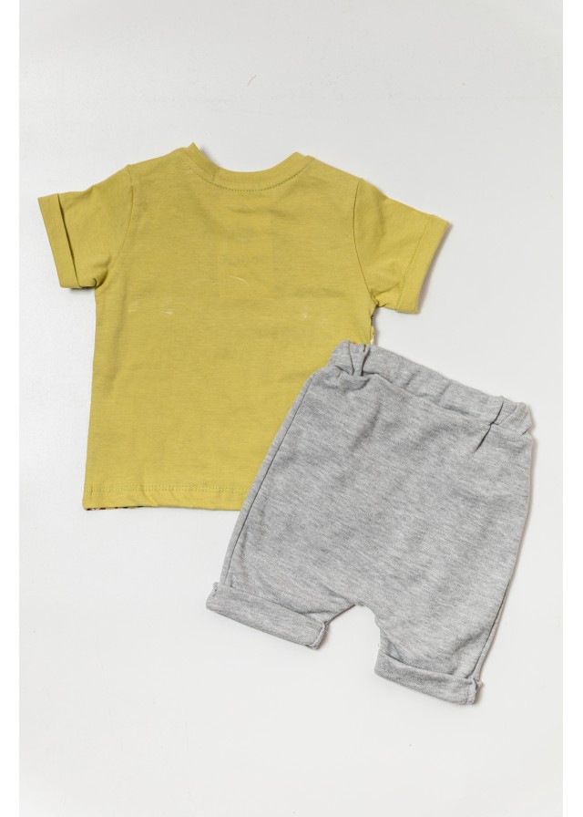 Βρεφικό βαμβακερό σετ με κοντομάνικο μπλουζάκι jungle σε πράσινο χρώμα και γκρί βερμούδα