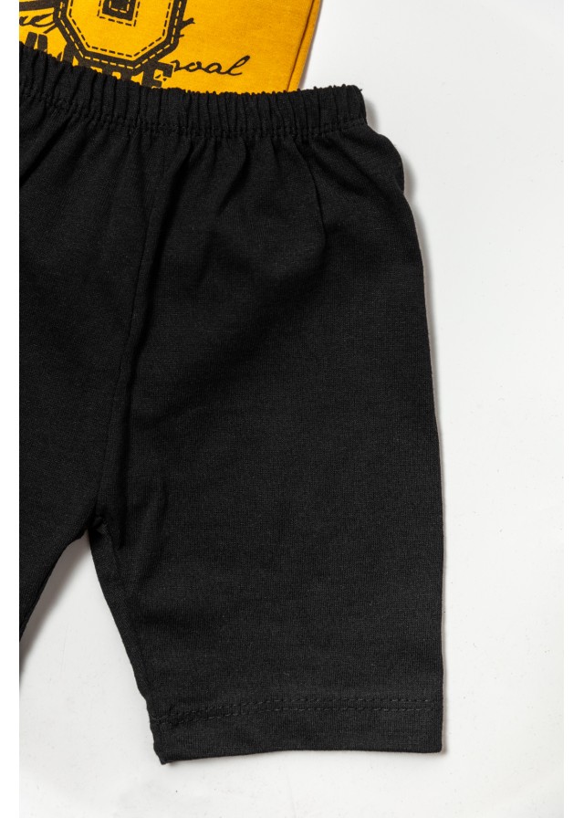 Παιδικό βαμβακερό σετ με κοντομάνικο μπλουζάκι stadium σε κίτρινο χρώμα και μαύρο σορτσάκι