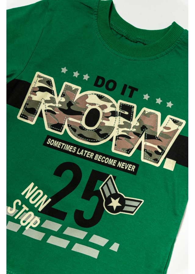 Παιδικό βαμβακερό σετ με κοντομάνικο μπλουζάκι και καλοκαιρινό σορτς military σε πράσινο χρώμα