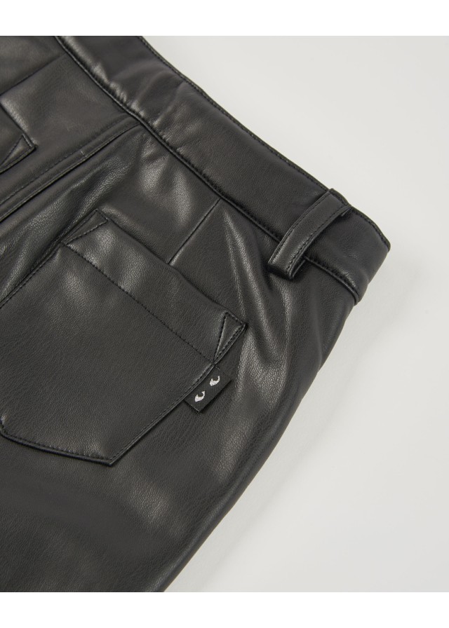 Nath παιδικό δερματίνη παντελόνα για κορίτσι σε μαύρο χρώμα Nath παιδικό δερματίνη παντελόνα για κορίτσι σε μαύρο χρώμα