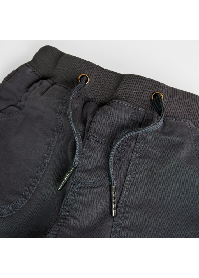 Boboli παντελόνι για αγόρι σε γκρι ανθρακί  χρώμα  Boboli παντελόνι για αγόρι σε γκρι ανθρακί  χρώμα