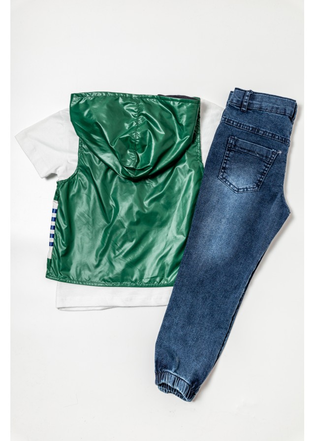Παιδικό σετ με κοντομάνικο μπλουζάκι,αμάνικο γιλέκο με ρι΄γες σε πράσινο χρώμα και τζίν παντελόνι Παιδικό σετ με κοντομάνικο μπλουζάκι,αμάνικο γιλέκο με ρι΄γες σε πράσινο χρώμα και τζίν παντελόνι